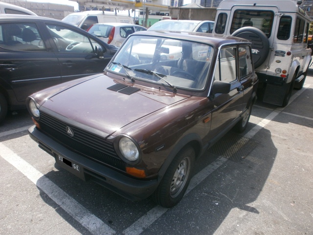 www.targhenere.net/images/005/autobianchi_a112_apr15_front_zpskejvb8ej.jpg