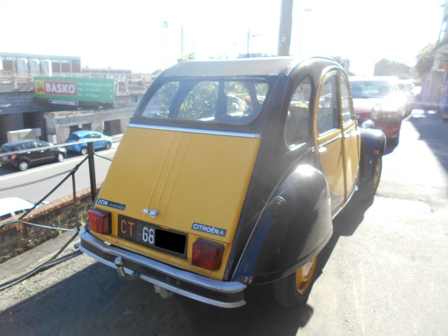 www.targhenere.net/images/005/citroen_2cv_ago16_genova_zps3cdqeci1.jpg