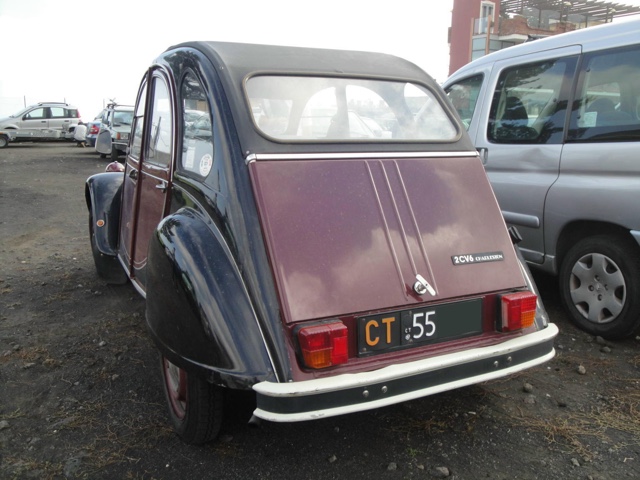 www.targhenere.net/images/005/citroen_2cv_charleston_ago81_etilico_tn16710_zps37dybsgl.jpg