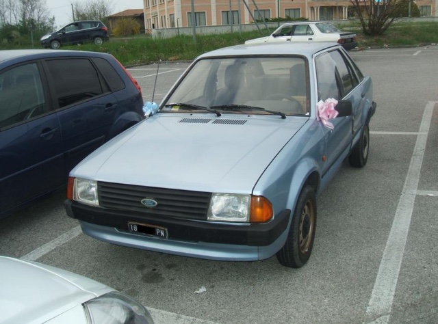www.targhenere.net/images/005/ford_escort_13_l_1983_2_zpsw7ubdmut.jpg