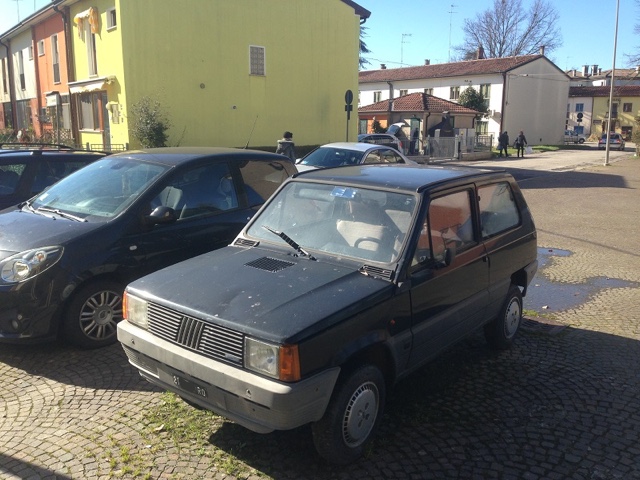 www.targhenere.net/images/005/img_3733_zpszswneoop.jpg