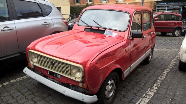 www.targhenere.net/images/005/renault_4_gtl_1984_02_guerfranc76_tn26886_zpsqo9u99hi.jpg
