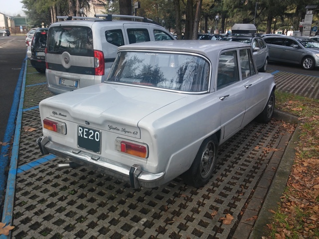 www.targhenere.net/images/006/alfa_romeo_giulia_-_re_20_-_retro_oinotna_tn26951_zpswezuvh6y.jpg