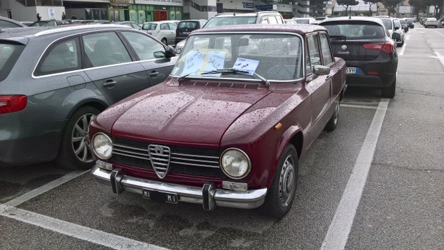 www.targhenere.net/images/006/alfa_romeo_giulia_13_super_1971_alfa33_zpsonqggkbf.jpg