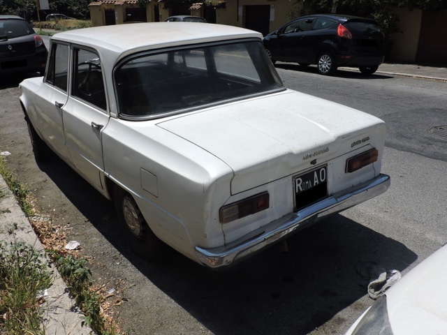 www.targhenere.net/images/006/alfa_romeo_giulia_iug17_retro_tn29955_zpsfxejg1bv.jpg