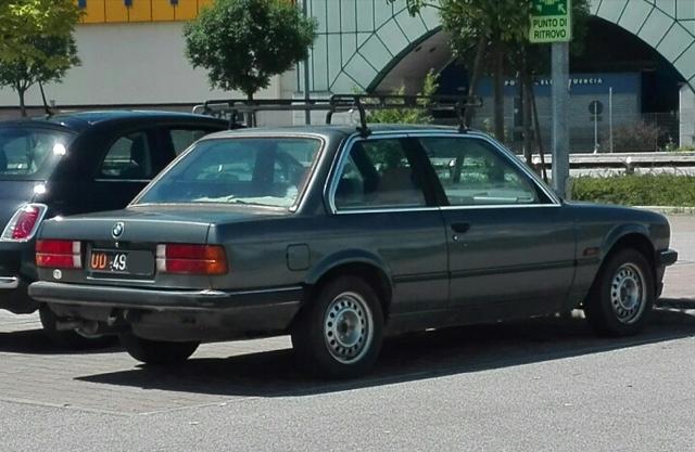 www.targhenere.net/images/006/bmw_e301_Rover213_tn20991_zps5uqyhikm.jpg