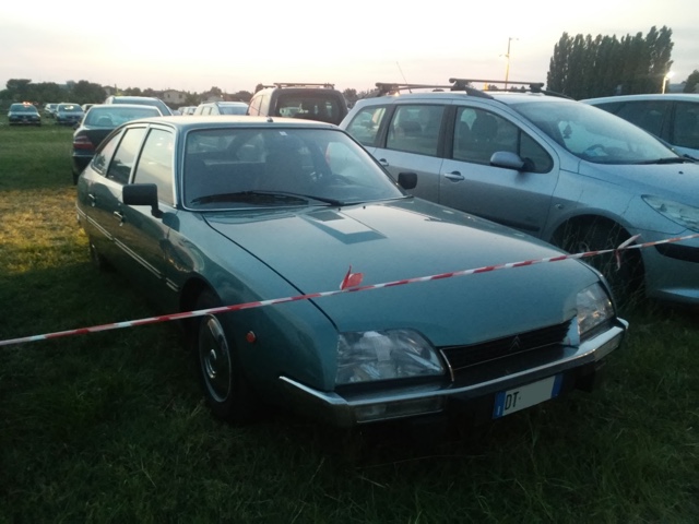 www.targhenere.net/images/006/citroen_cx_-_dth_fronte_zps4qnverl5.jpg