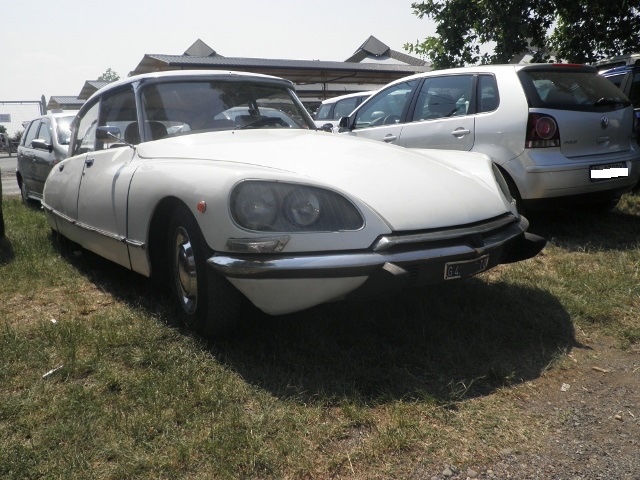 www.targhenere.net/images/006/citroen_dsuper_1972_1_zpsgmnsoave.jpg