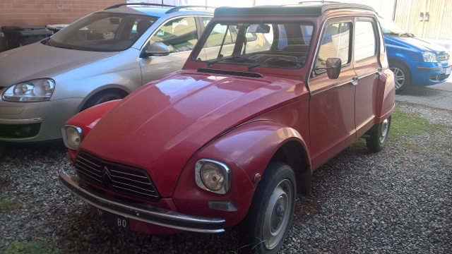 www.targhenere.net/images/006/citroen_dyane_6_1974_zpsavuw9qgq.jpg