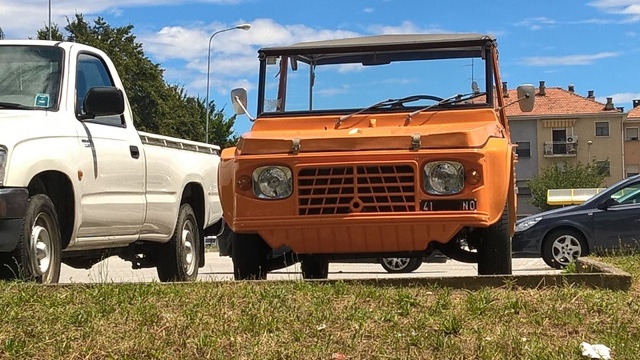 www.targhenere.net/images/006/citroen_mehari_del_10-6-75_b_zpsxnszic8j.jpg