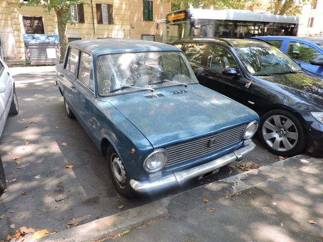 www.targhenere.net/images/006/fiat_124_lug17_front_blowup_tn11423_zps72oxb0rt.jpg
