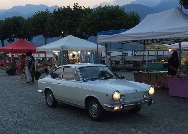 www.targhenere.net/images/006/fiat_850_sport_coupe_-_anteriore_zpsiw4vd5ki.jpg