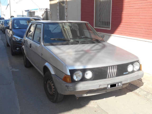 www.targhenere.net/images/006/fiat_ritmo_lug17_front_zpsnanobv7u.jpg