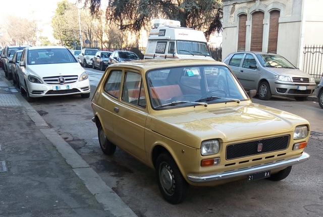 www.targhenere.net/images/006/img_20160127_105736_biturbo_tn30730_zpsrukhawmo.jpg
