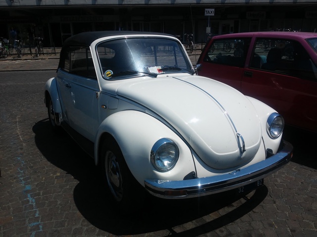 www.targhenere.net/images/006/vw_maggiolone_-_bz_32_fronte_zpsnjrga7vr.jpg