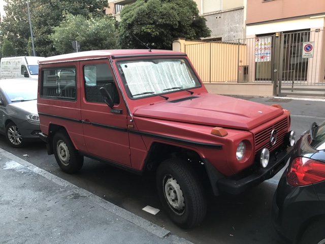 www.targhenere.net/images/007/2017-07-16_-_mercedes_benz_280_ge_anteriore_131mirafiori_tn23303_zpsqdkwnskw.jpg