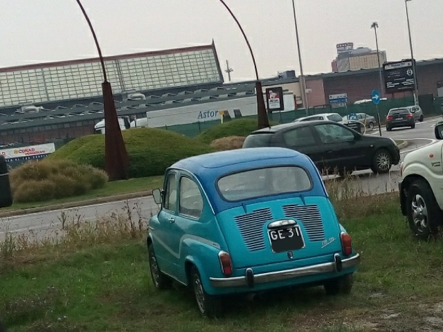 www.targhenere.net/images/007/img_20171001_104813_biturbo83_tn35665_zpsetdqfid2.jpg