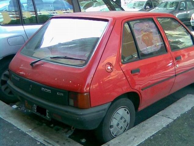 www.targhenere.net/images/007/peugeot20501_zps5ova8zxg.jpg
