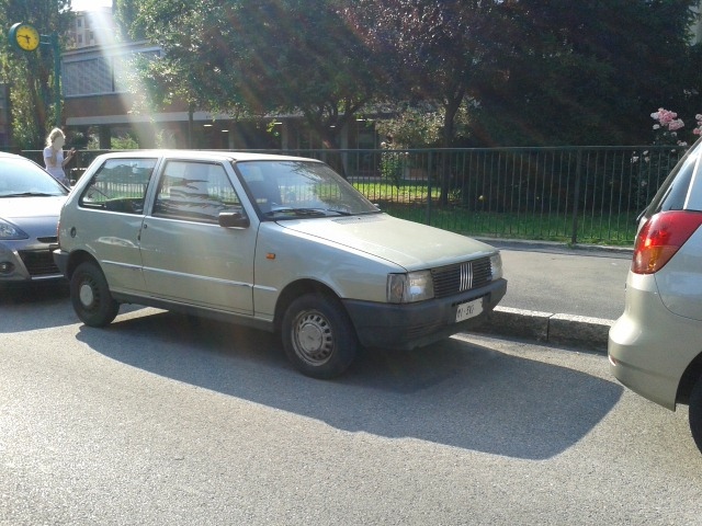 www.targhenere.net/images/108/milano_15_giugno_083_zps249b1081.jpg
