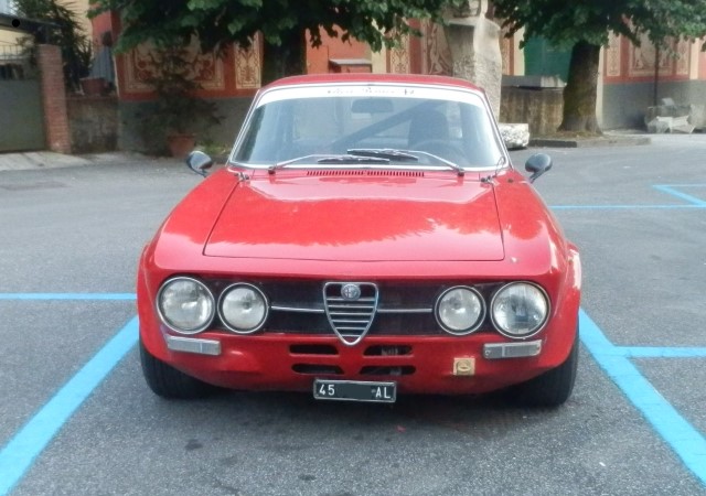 www.targhenere.net/images/188/alfa_romeo_gt_cilindrata_ignota_anno_nc_targhe_1982_al45_2_zps69da6b44.jpg