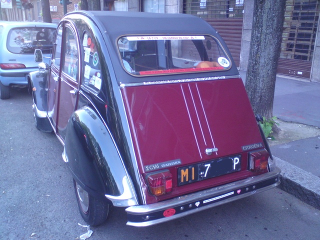 www.targhenere.net/images/media/2cv_1_tn579_zpsfeb7f217.jpg