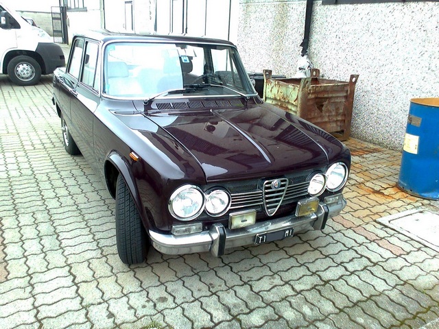 www.targhenere.net/images/media/alfa_romeo_giulia_suc_mi_zps650c2418.jpg