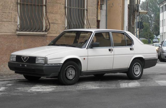 www.targhenere.net/images/media/alfaromeo90-mn39-1985_tn7179_zpsdfd833c2.jpg