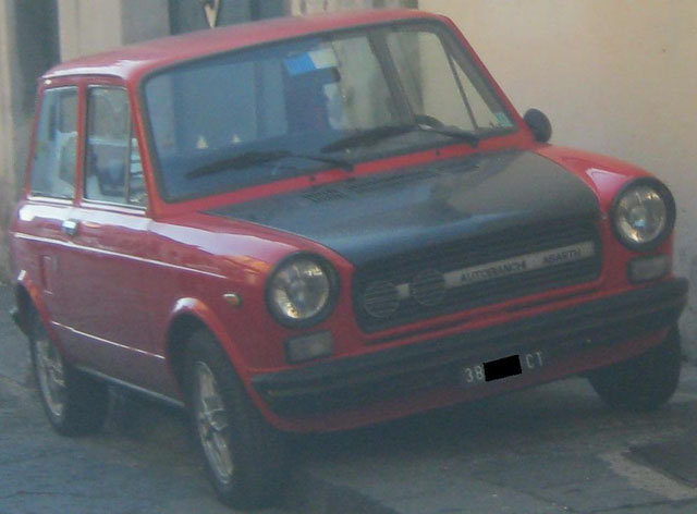 www.targhenere.net/images/media/autobianchia112mk3abarth70hp90069cv75_ct38copia_tn12783_zpsa82de4e5.jpg