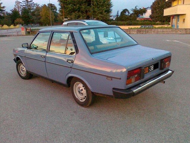 www.targhenere.net/images/media/fiat_131_mirafiori_l_1300_1979_2_zpsffb477cf.jpg