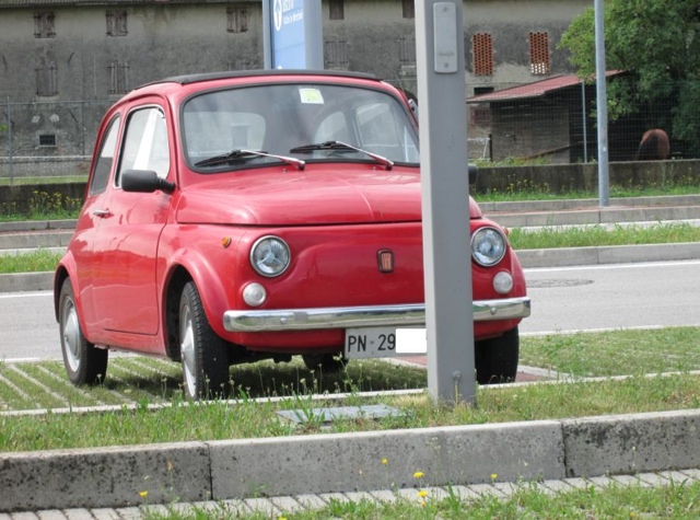 www.targhenere.net/images/media/fiat_500_l_1970_2_zpsbb14ac8a.jpg