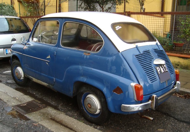 www.targhenere.net/images/media/fiat_600_anno_1964_zps539ec383.jpg