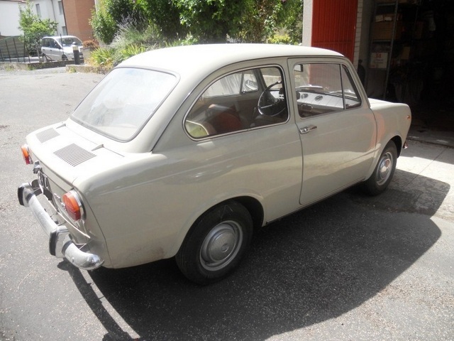 www.targhenere.net/images/media/fiat_850_anno_1967_targhe_1969_2_zps47663e20.jpg