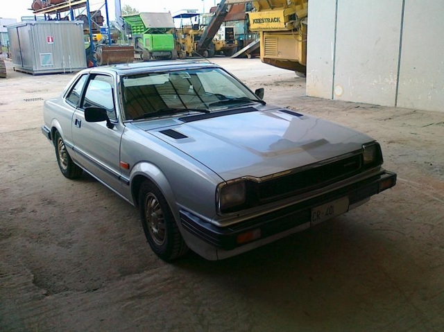 www.targhenere.net/images/media/honda_prelude_1980_4_zpscdfaf99d.jpg