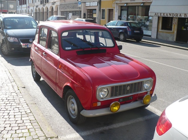 www.targhenere.net/images/media/renault_4_f_zpsf30173b1.jpg