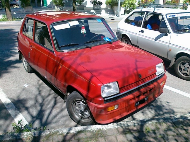 www.targhenere.net/images/media/renault_5_le_car_1984_3_zps00b301e8.jpg